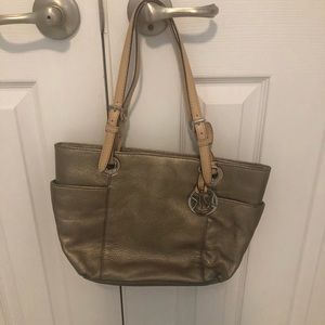 Michael Kors Gold Tote 👜 Bag